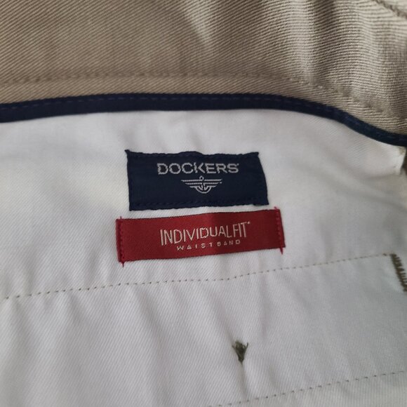 Dockers Original Khaki Individual Fit Stretch Men's Pants Size 36 x 30 NWT - Picture 8 of 8